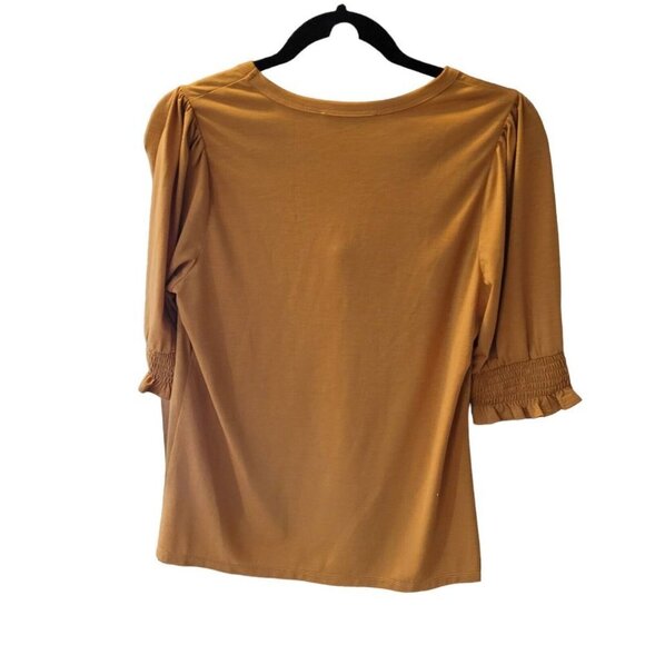 Doe & Rae Womens V-Neck Smocked 3/4 Sleeve Top Blouse Mustard small - Picture 2 of 6